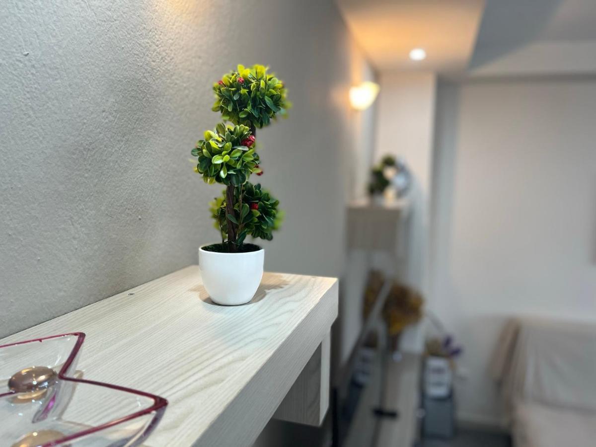Apartamento Pety'S House By The Sea Neo Epivates Exterior foto